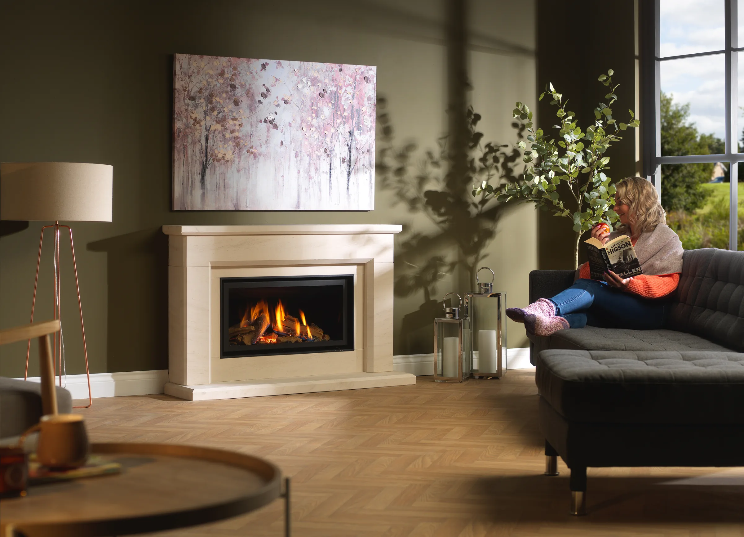 A Wildfire Ravel 800 balanced-flue gas fire with an Asti surround